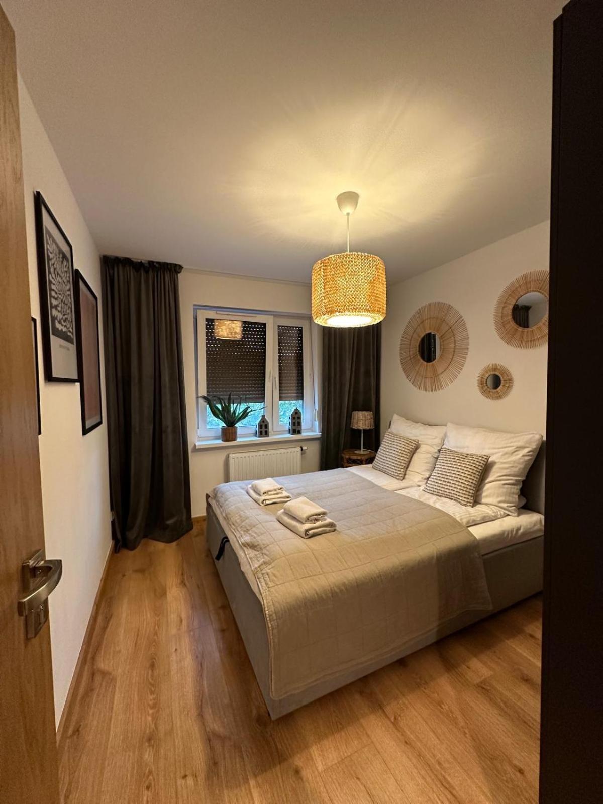 Apartament 25 Rowery, Spacery W Dolinie Baryczy - 5D Apartamenty ミリチ エクステリア 写真